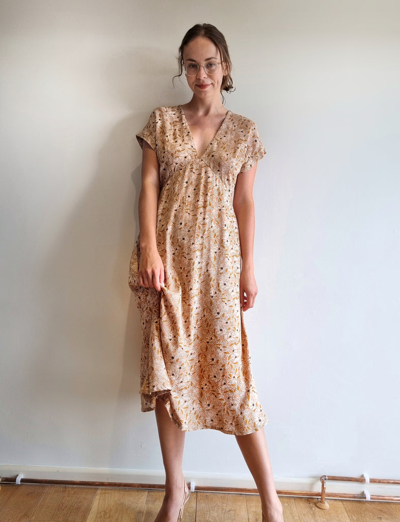 Lorna s Wedding Guest Tessuti Lois Dress in Atelier Brunette Viscose Sew Me Sunshine