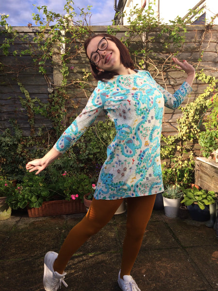 Harriet from Hobbling Handmades Sew Over It Ultimate Shift Dress