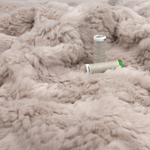 Faux Fur - Cable - Light Beige