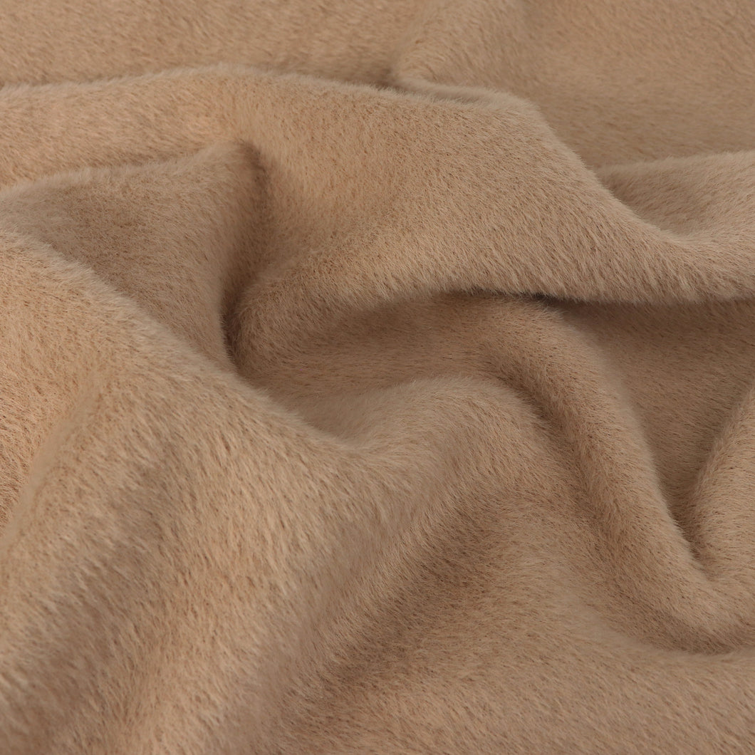 Faux Fur - Soft Camel