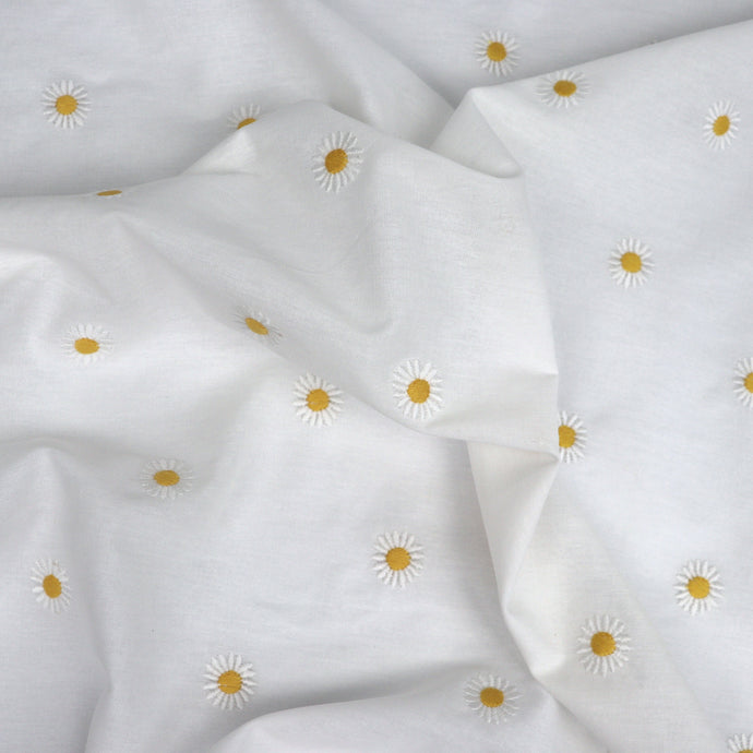 Cotton Poplin - Embroidered Daisies - END OF BOLT 78cm