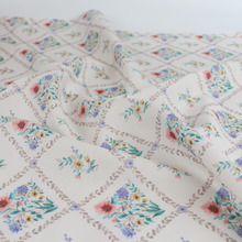 Cotton Poplin - Vintage Floral Trellis