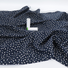 Cotton Sateen - Tiny Daisies