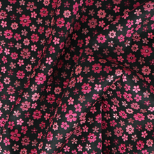 Jacquard Matelassé - Metallic Pink Daisy