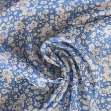 Liberty Fabrics - Betsy Boo B - Augusta Linen Cotton - END OF BOLT 115cm