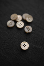 Merchant & Mills - Mother Of Pearl Button - Milky 11mm
