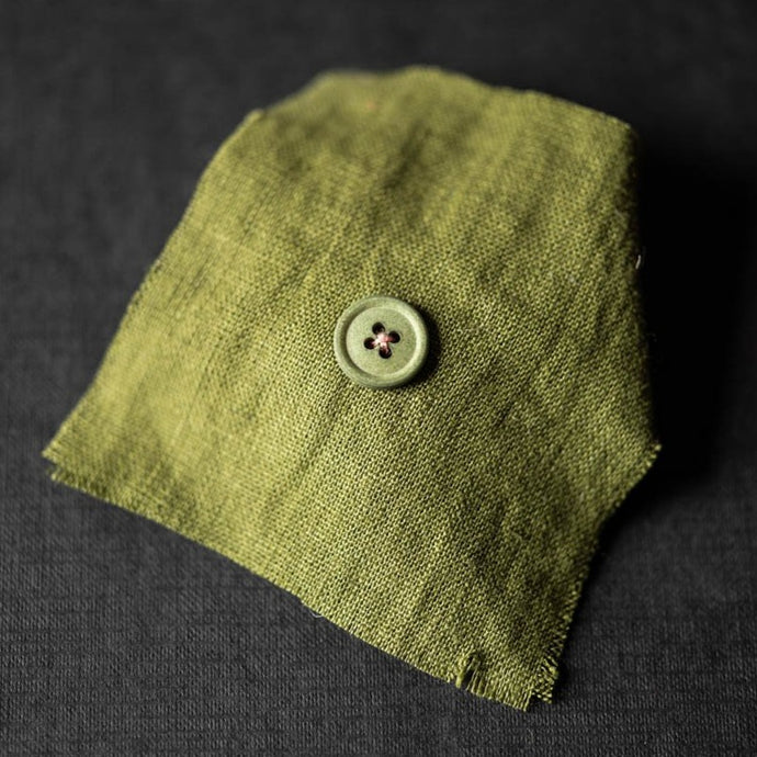 Merchant & Mills - Cotton Button - Spruce Green 15mm