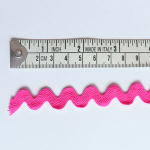 Ric Rac - 15mm - Bright Pink