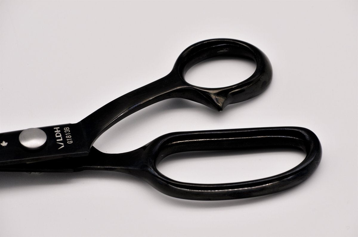 Midnight Edition Lightweight Fabric Scissors