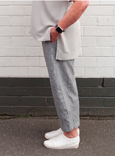Style Arc - Bob Woven Pants - Size 4-16
